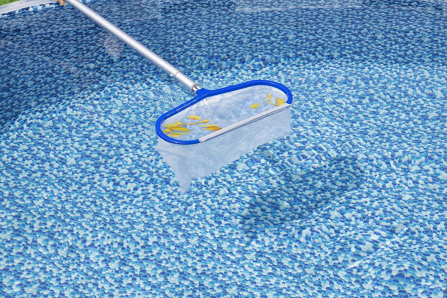 Buy Bestway AquaRake Deluxe Aluminum Pool Leaf Skimmer | Yallatoys.com