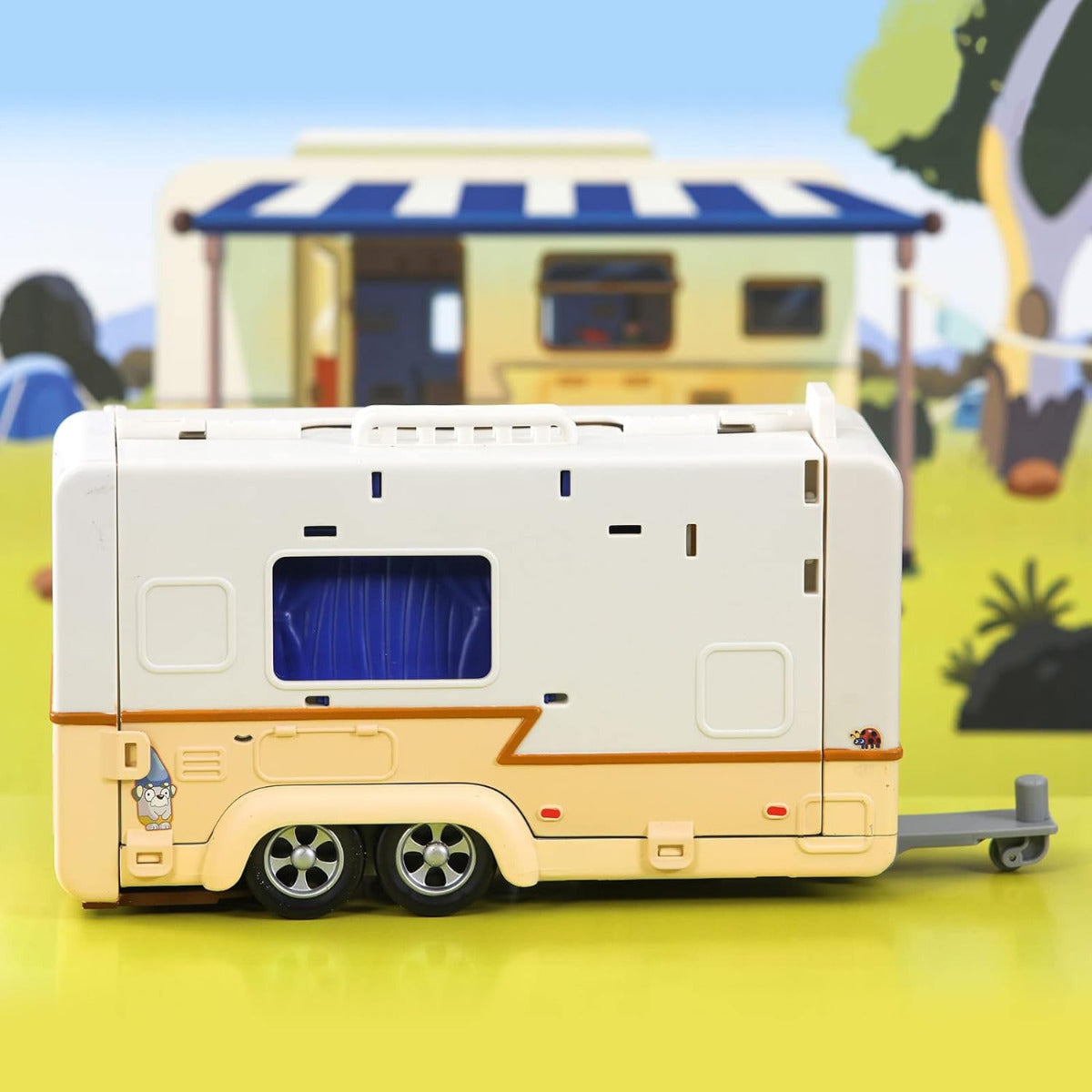 Buy Bluey Caravan Playset 3 inch Figure | Yallatoys.com