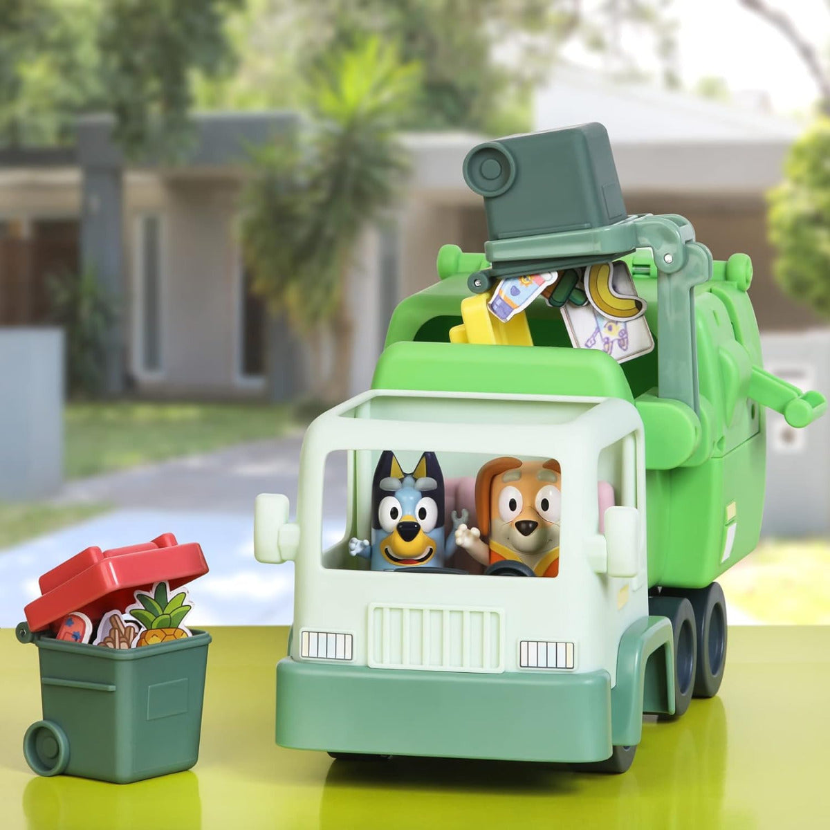 Buy Bluey S6 Garbage Truck | Yallatoys.com