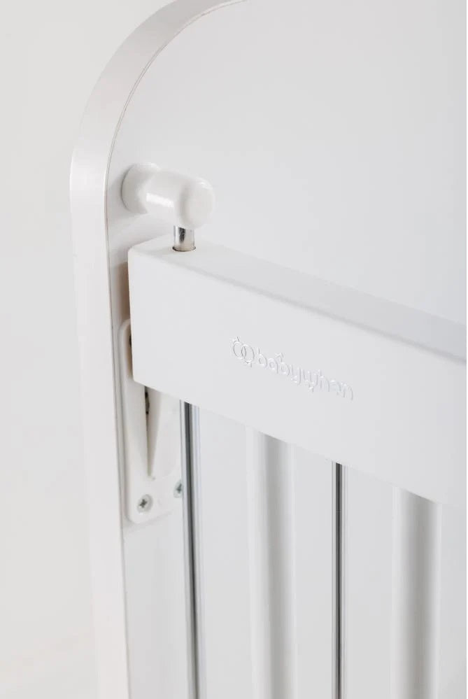 Babywhen Swinging Bedside Cradle White BabyWhen Yallatoys