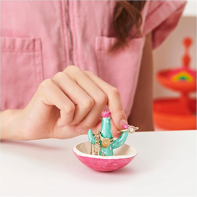 Buy Cool Maker Clay Your Way Pottery Craft Kit with 6 Air Dry Clay Discs | Yallatoys.com