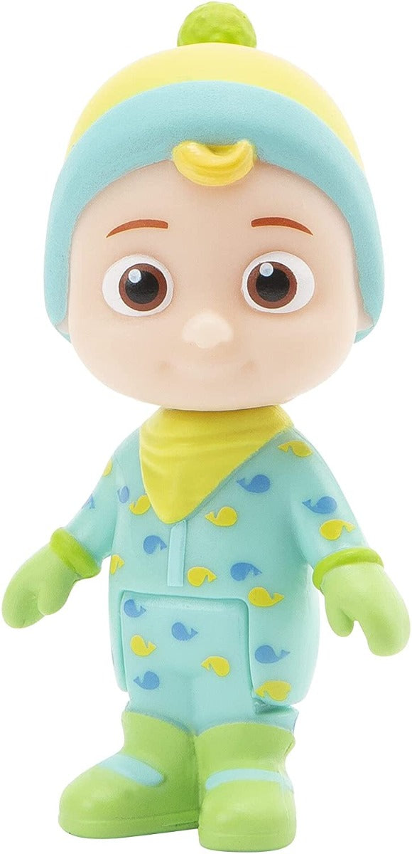 Buy Cocomelon Family Set of 4 Winter Figures | Yallatoys.com
