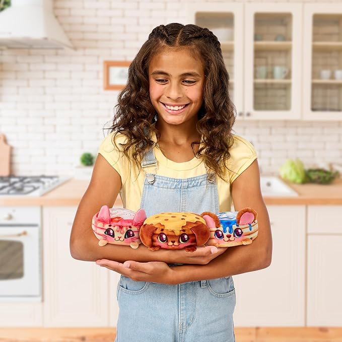 Buy Cookeez Makery Pancake Treatz Kitchen Playset Season 2 | Yallatoys.com