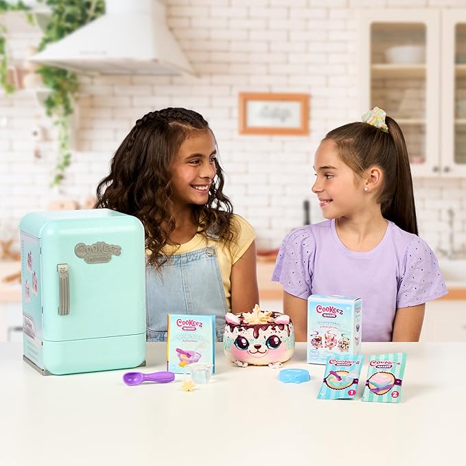 Buy Cookeez Makery Freezy Cake Fridge Playset | Yallatoys.com
