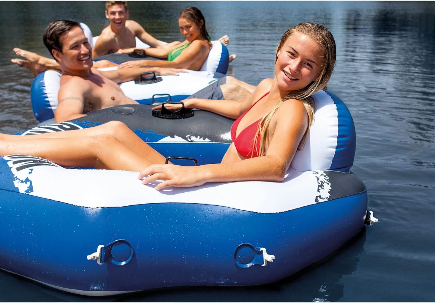 connect float lounge