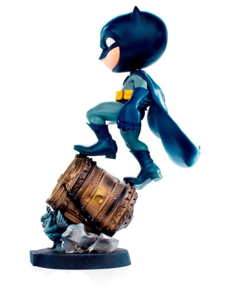 Buy MiniCo DC Comics Batman Vinyl Statue Action Figure | Yallatoys.com