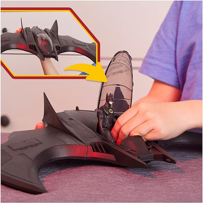 Buy Dc Universe The Flash Ultimate Batwing And Batman Action Figures 4Inch Playset | Yallatoys.com