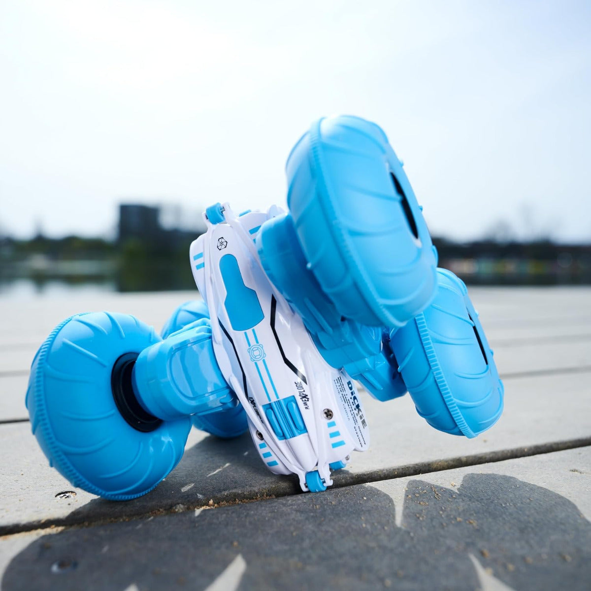 Buy Dickie Remote Control Wild Flippy Blue Rotation and Flip Function | Yallatoys.com