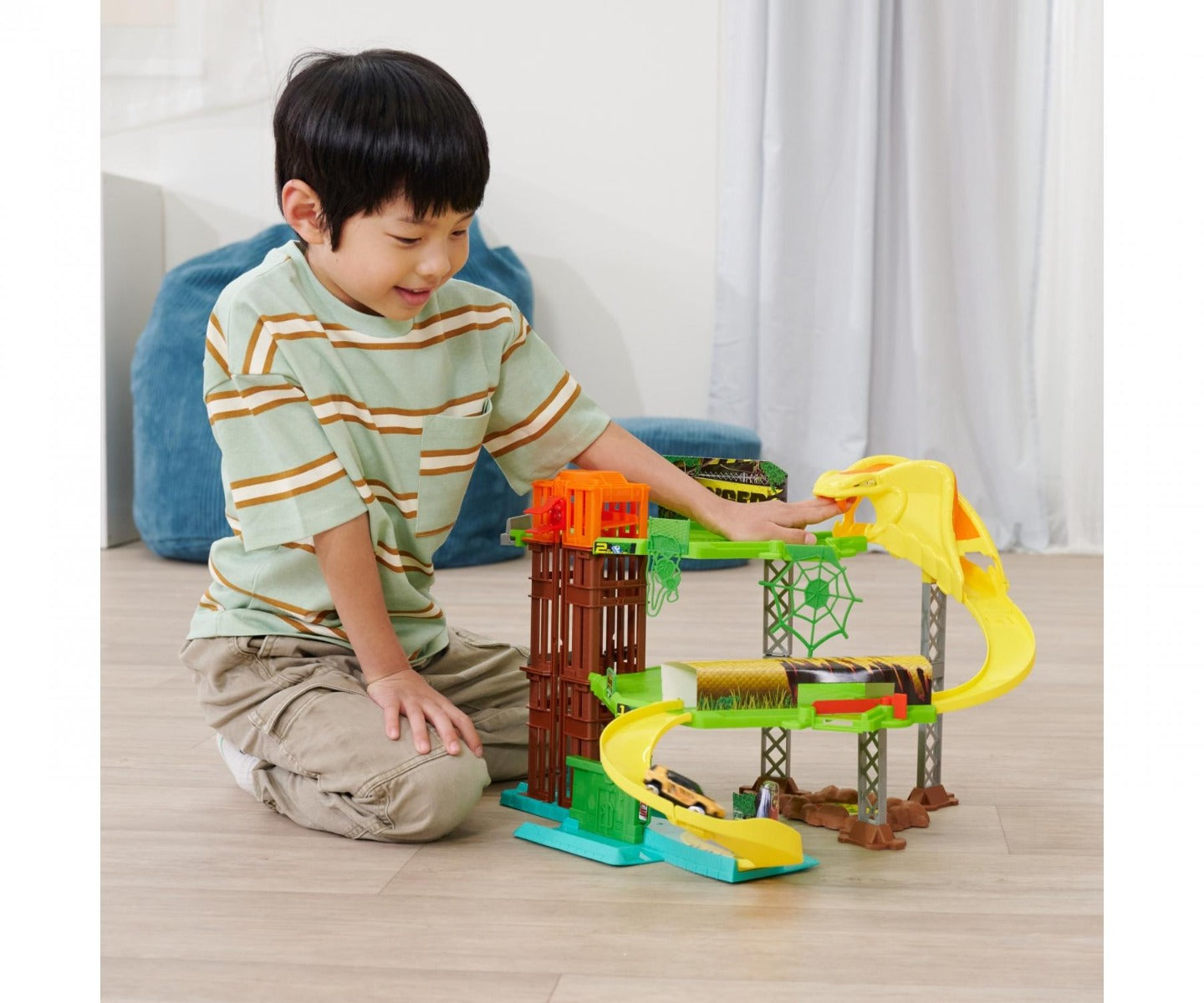 Buy Dickie Toys Jungle Garage | Yallatoys.com