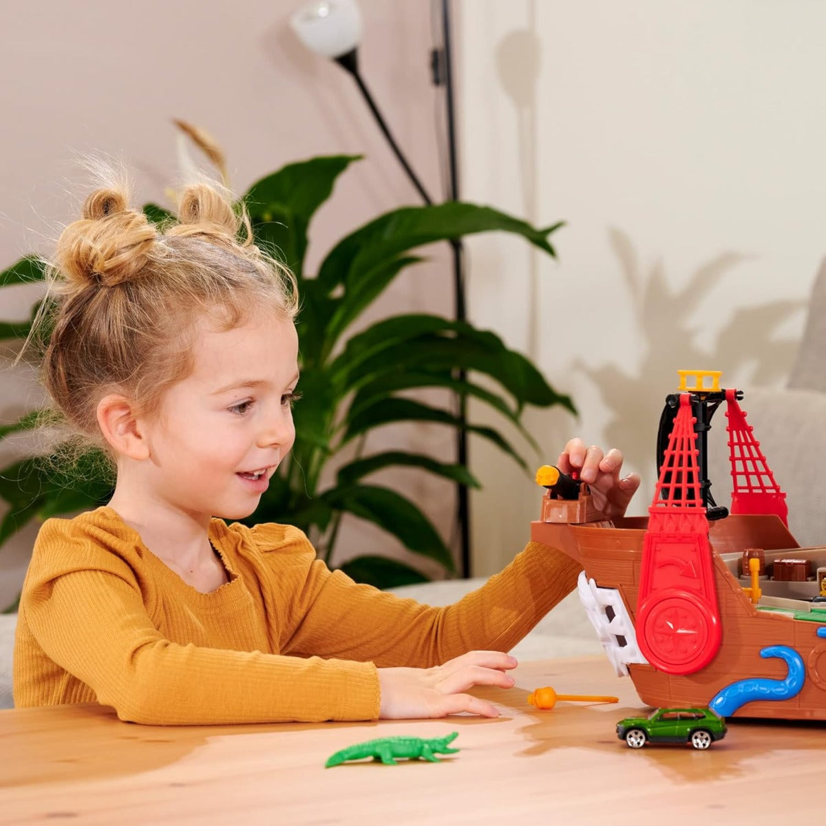 Buy Dickie Pirate Boat | Yallatoys.com