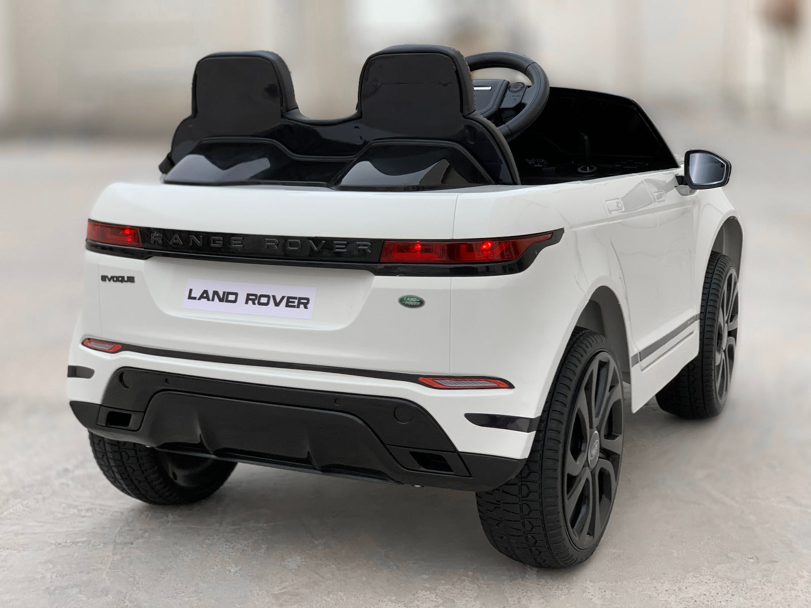 Buy LAND ROVER EVOQUE | Yallatoys.com