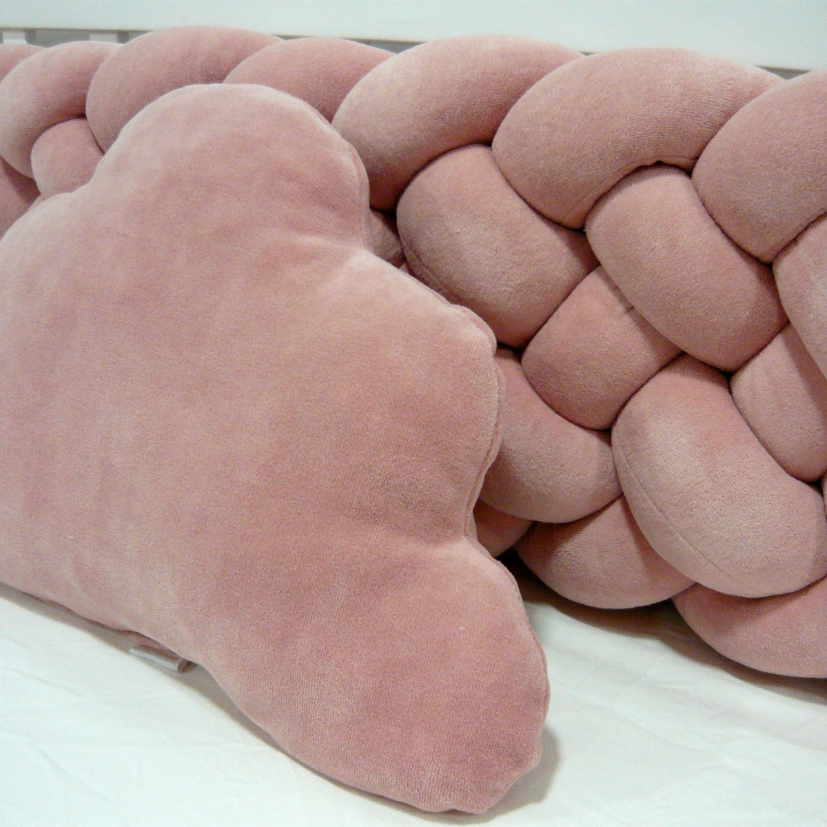 Elmalella Fluffy Braided Bedding Set Rouge Elmalella Yallatoys