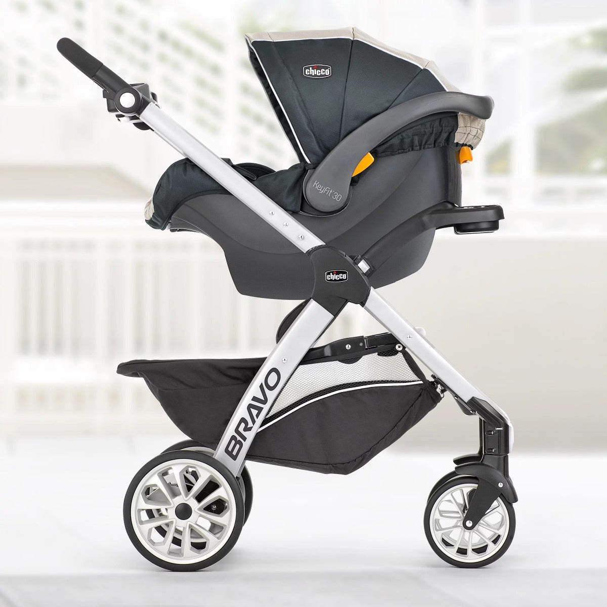 Chicco Bravo Trio Travel System - Camden Usa Chicco Yallatoys