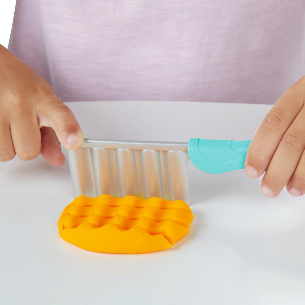 Buy Play Doh Kitchen Creations Spiral Fries Playset | Yallatoys.com