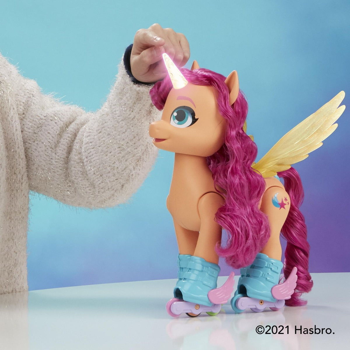 Buy My Little Pony Sing N Skate Sunny Starscout | Yallatoys.com