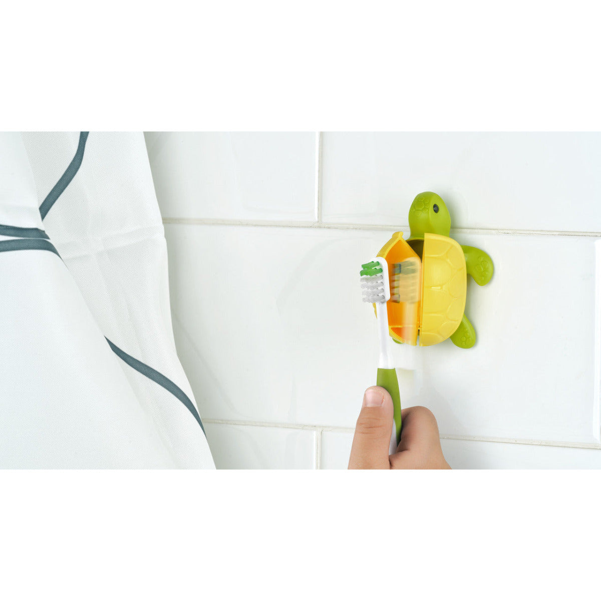 Flipper Fun Animal Turtle Toothbrush Cover and Toothbrush Combo Pack Flipper Yallatoys