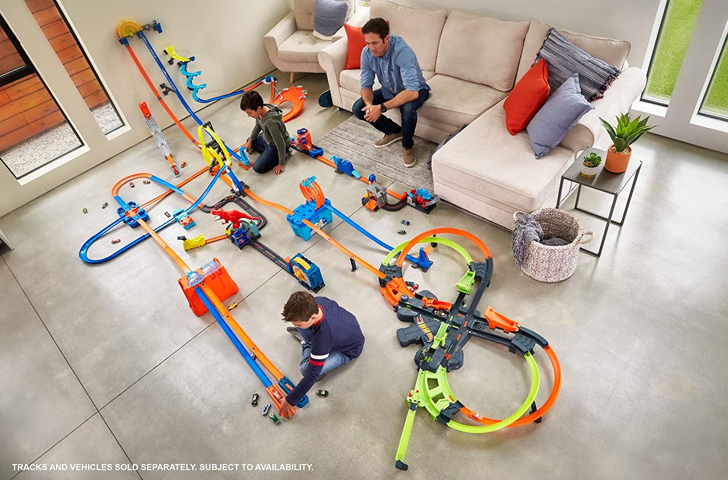 Buy Hot Wheels Colossal Crash Track Set | Yallatoys.com