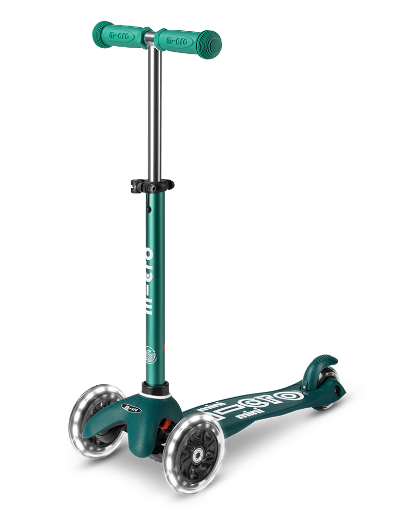 green multi-stage scooter