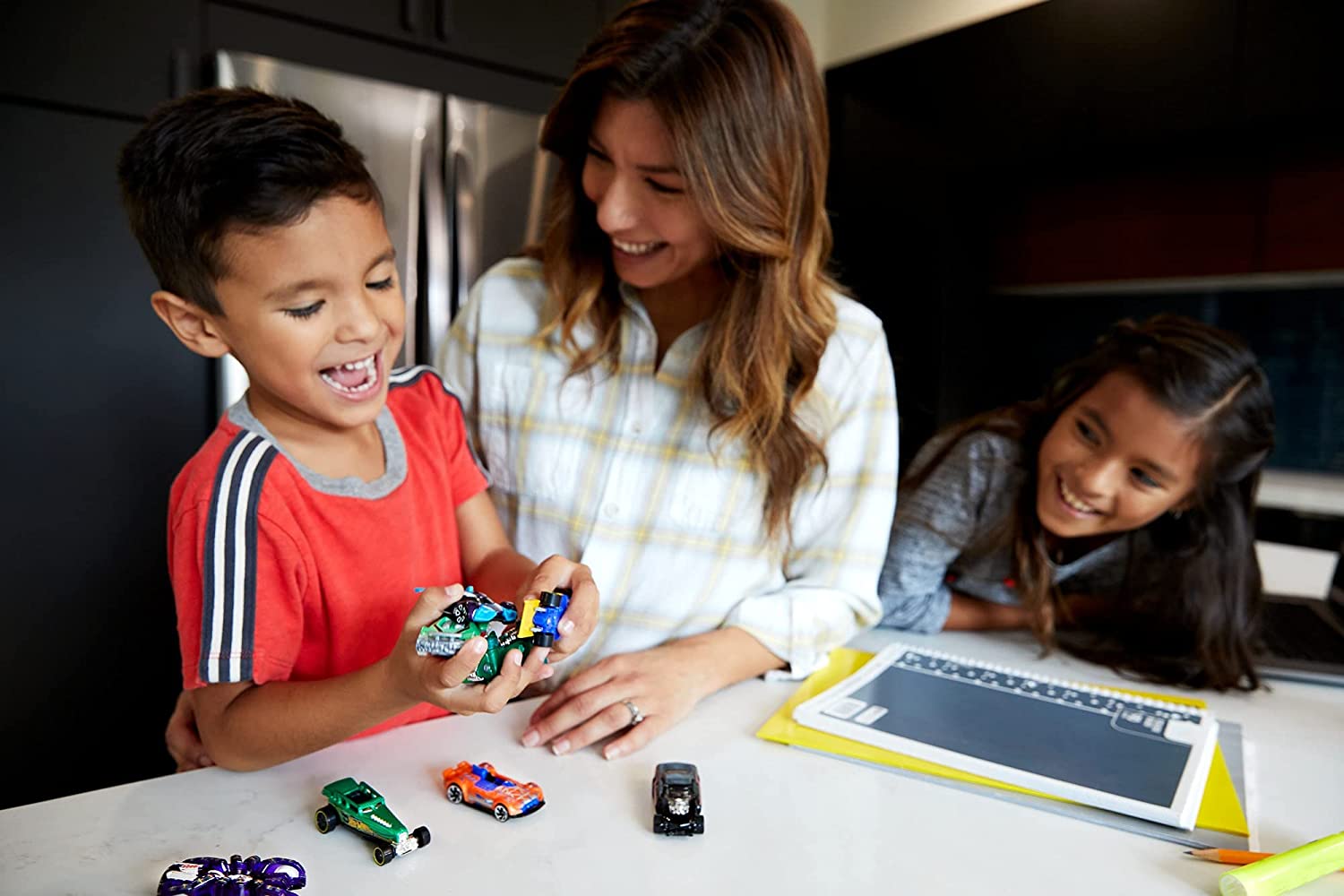 Buy Hot Wheels Rewards Car Diecast Vehicle 10 piece Pack | Yallatoys.com