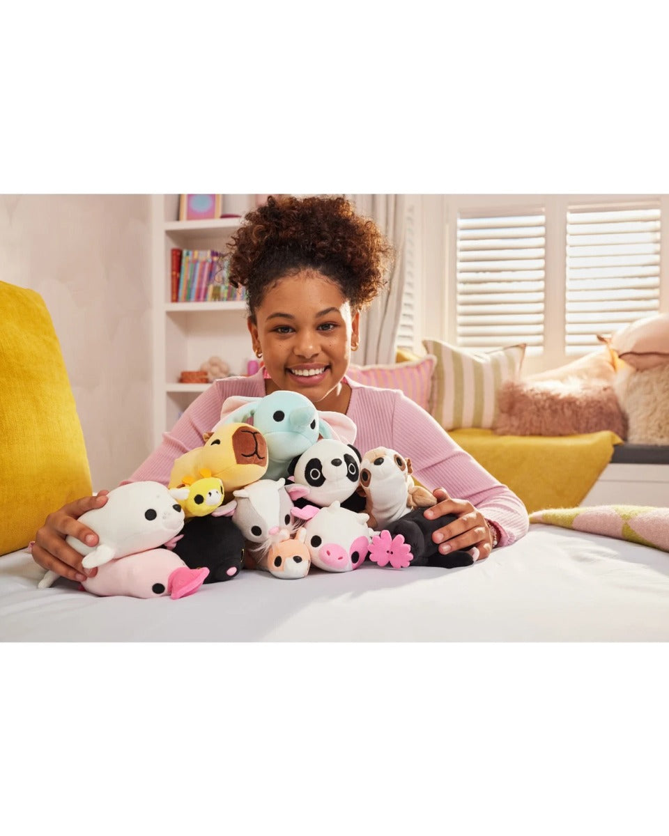 Buy Hug A Lumps Baby S2 Assorted (Sold Separately Subjected to Availability) | Yallatoys.com