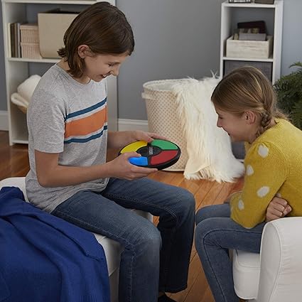 Buy Hasbro Gaming Simon Game Handheld Games for Kids | Yallatoys.com