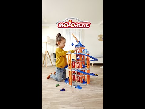Buy Majorette Motor Lift Center with 5 Vehicle Set | Yallatoys.com