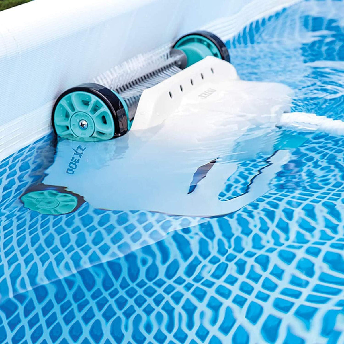 intex pool vacuum cleaner