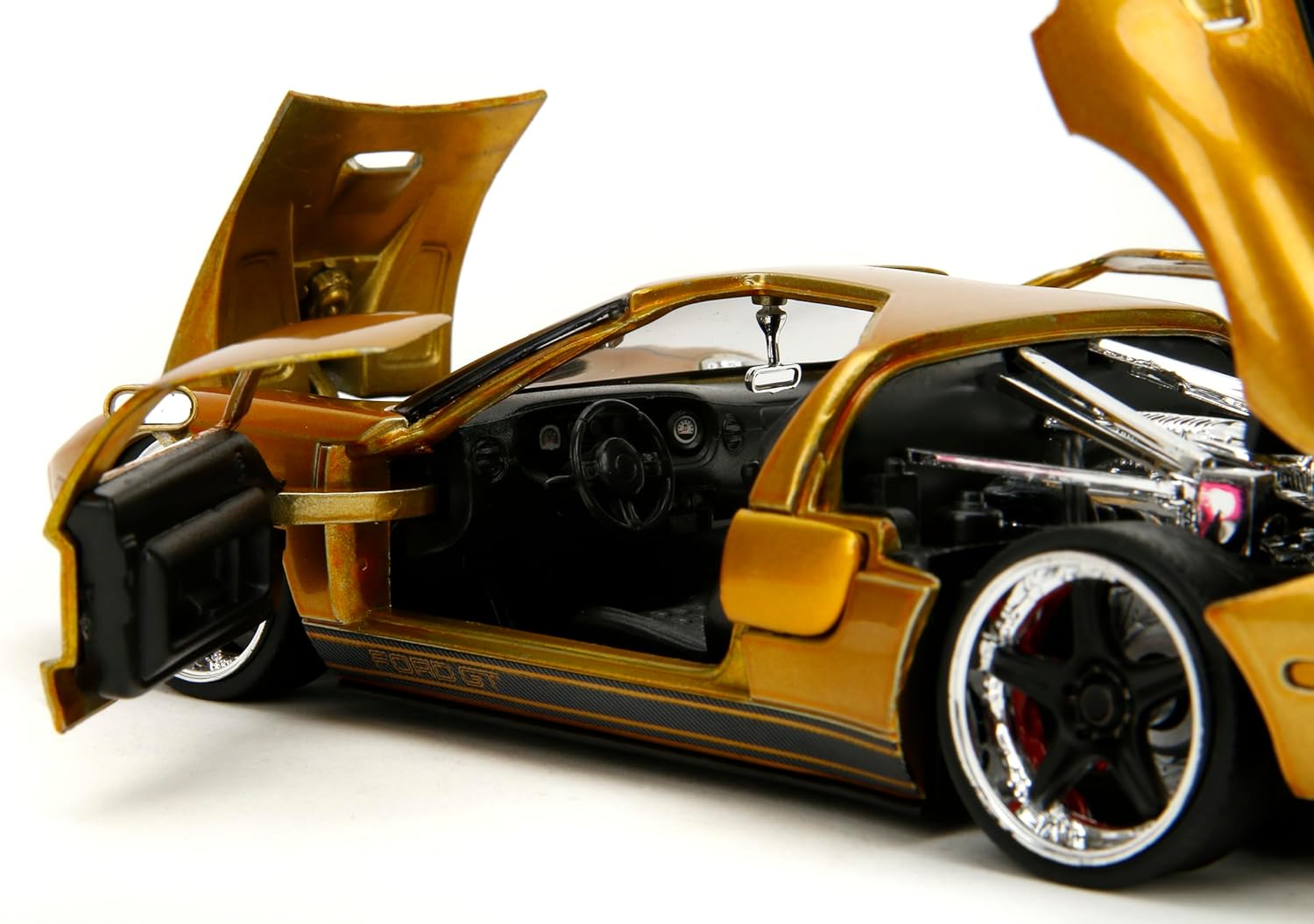 Buy Jada Pink Slips 1:24-2005 Ford GT | Yallatoys.com