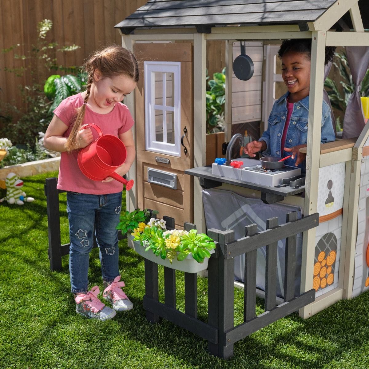 Buy Kidkraft Cozy Hearth Cabin Playhouse | Yallatoys.com