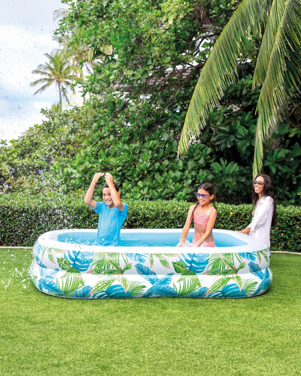 kids outdoor splash pool