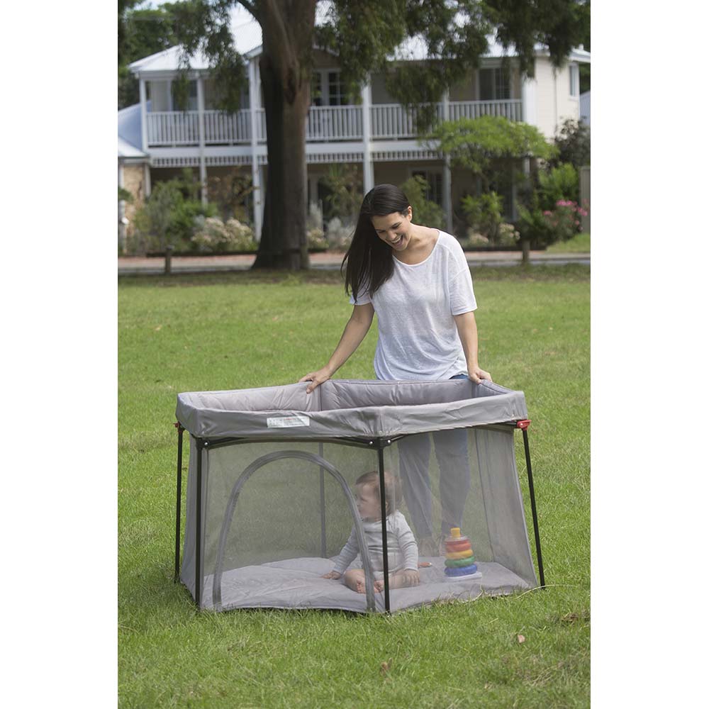 Koo Di Deluxe Foldaway Play Pen Koo-Di Yallatoys