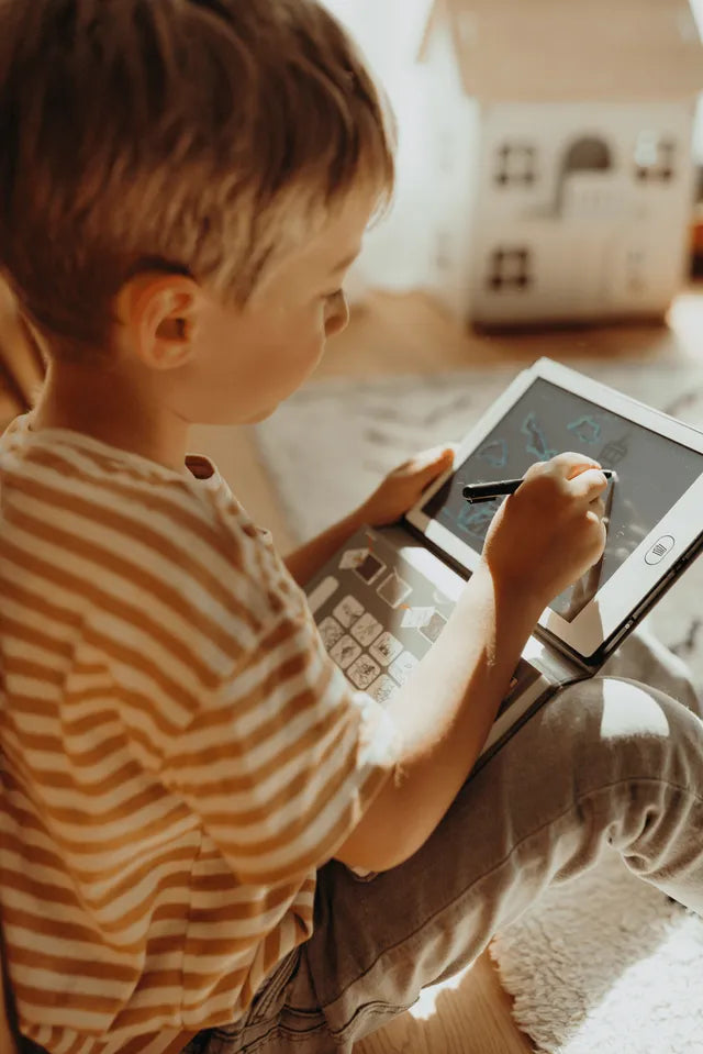 Buy Kidywolf Kidydraw Mini Lcd Tracing Book Travel | Yallatoys.com