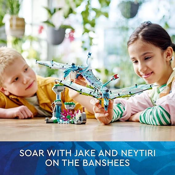 Buy Lego Avatar Jake and Neytiri First Banshee Flight Building Kit 75572 with 572pcs | Yallatoys.com