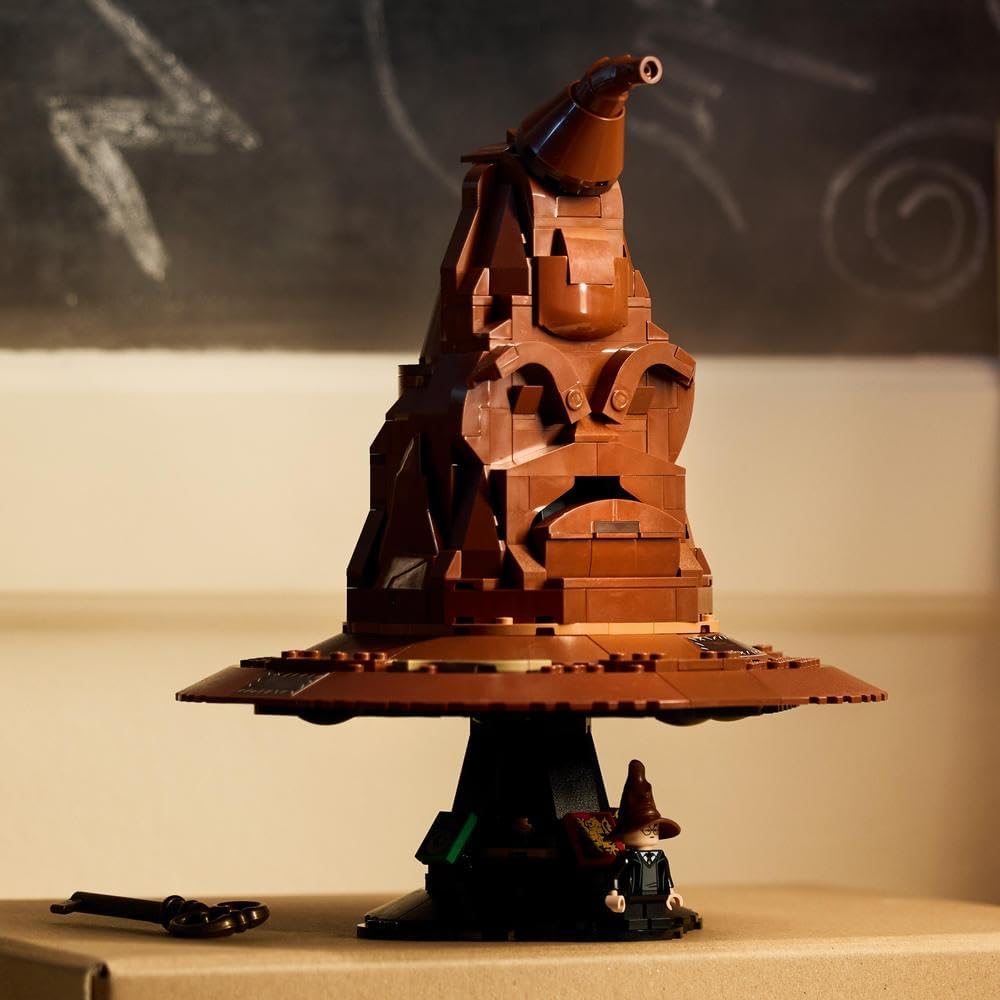 Buy Lego Harry Potter The Talking Magic Sorting Hat Set 76429 with 561pcs | Yallatoys.com