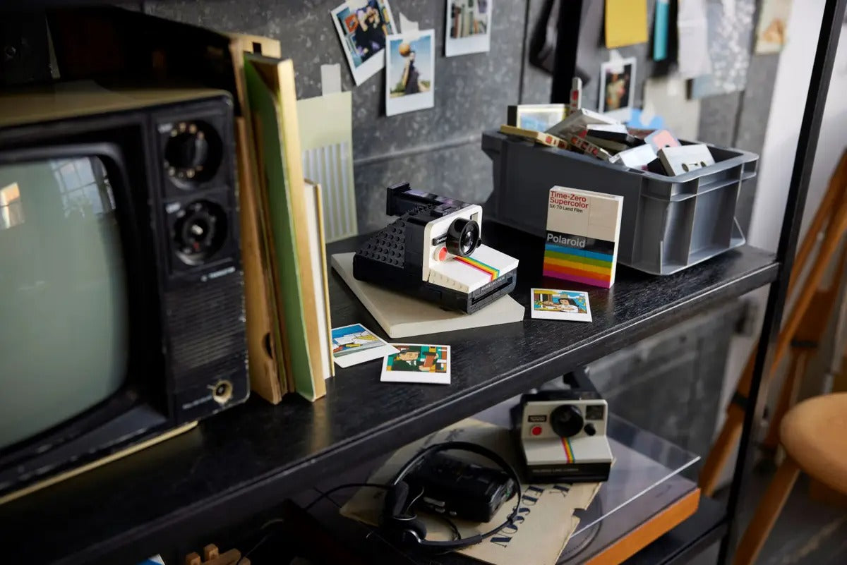 Buy Lego Polaroid OneStep SX 70 Camera 21345 With 516pcs | Yallatoys.com