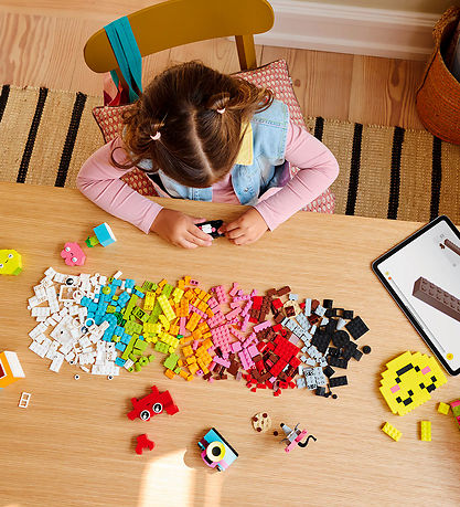 Buy Lego Creative Happy Box 11042 | Yallatoys.com