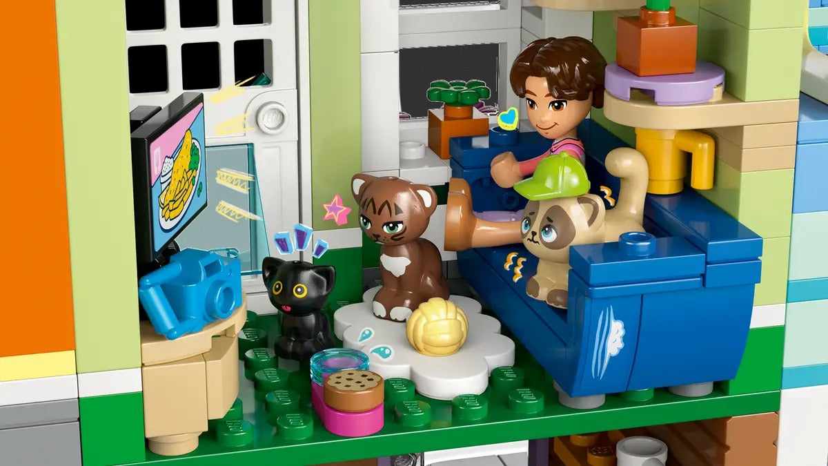 Buy Lego Heartlake City Apartments and Stores 42670 with 2040pcs | Yallatoys.com