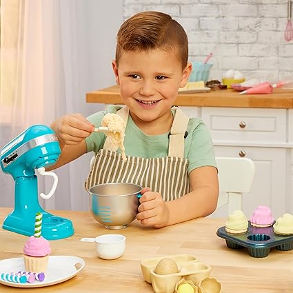 Buy Little Tikes Creative Chefs Bakers Kit | Yallatoys.com