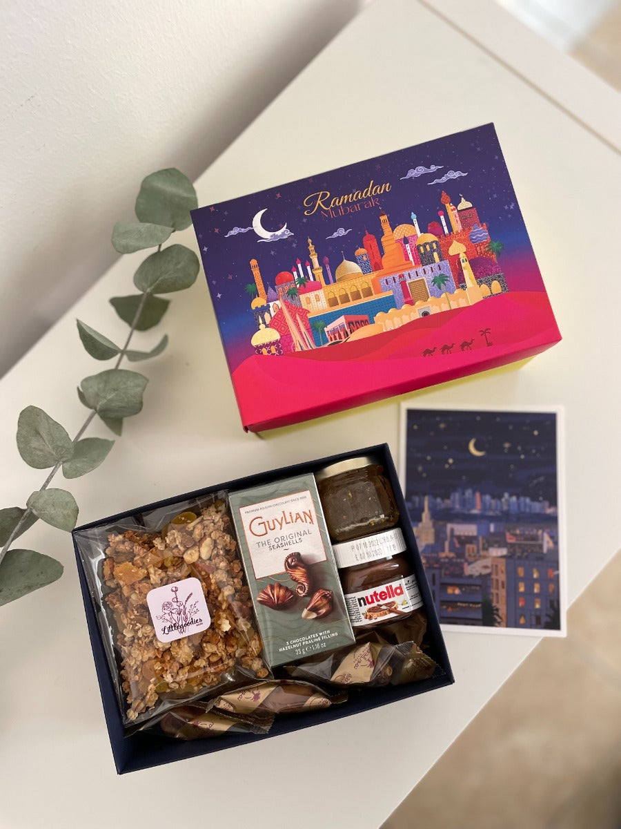 Buy Ramadan Mubarak Gift Box | Yallatoys.com