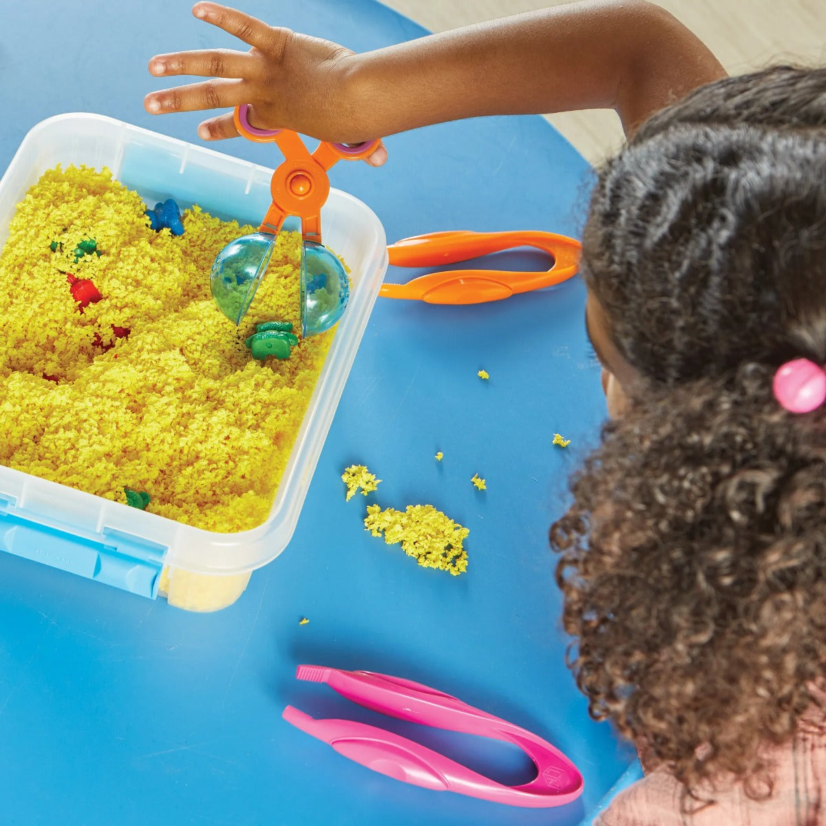Buy Learning Resources Helping Hands Fine Motor Tools Classroom Set | Yallatoys.com