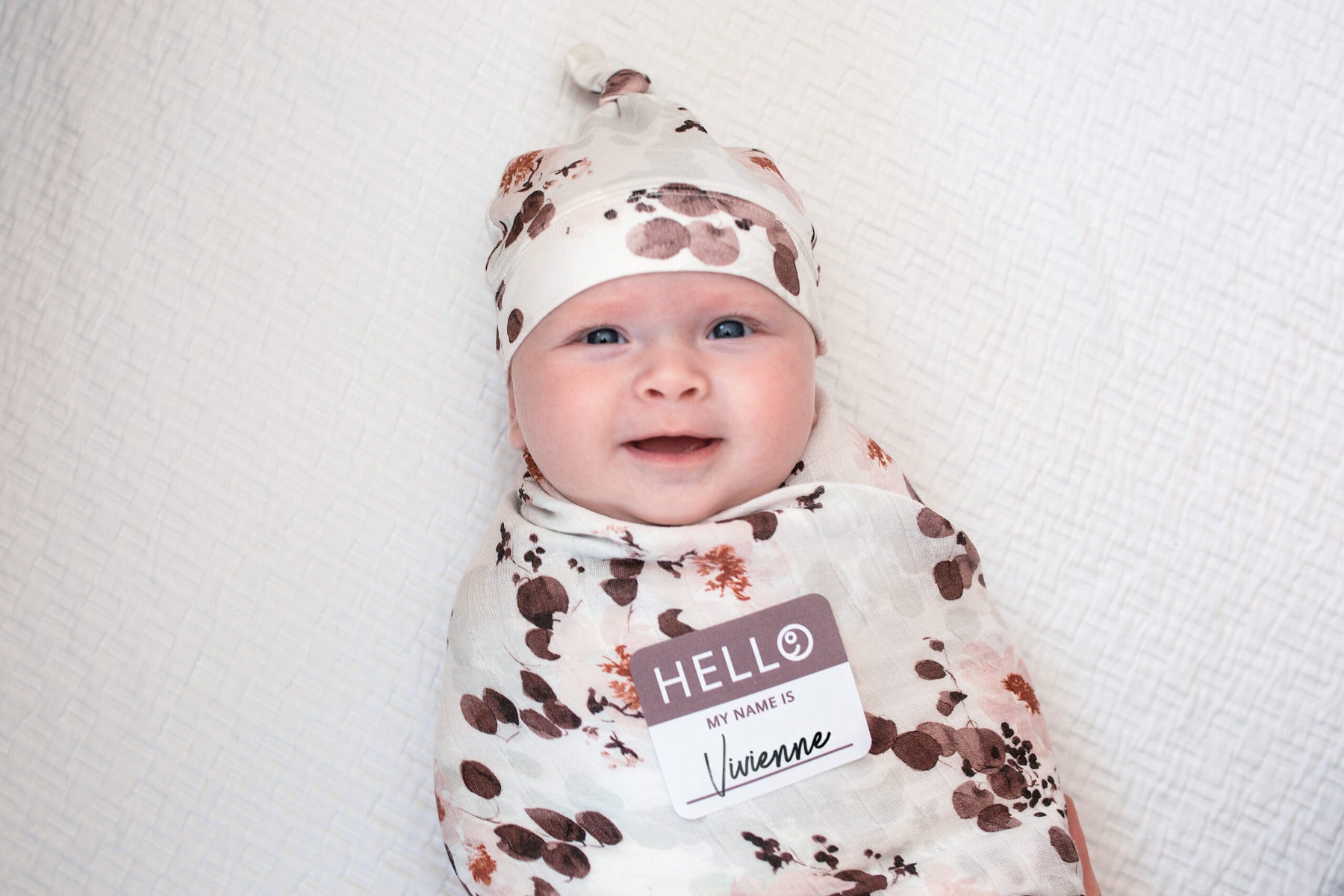 Lulujo Hello World Bamboo Hat & Swaddle Blanket Eucalyptus Lulujo Yallatoys