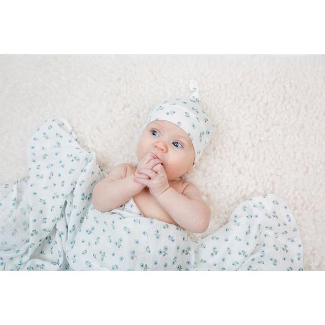 Lulujo Hello World Bamboo Hat & Swaddle Blanket Blueberries Lulujo Yallatoys