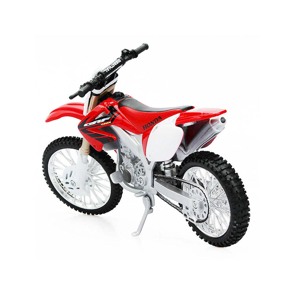 Buy Maisto Diecast 1:18 Two Wheelers Dirt Bike Collectible Vehicles (Sold Separately Subjected to Availability) | Yallatoys.com