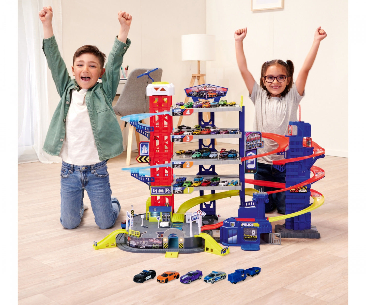Buy Majorette Super Chase Centre 5 Level Car Parking Garage with Chase | Yallatoys.com