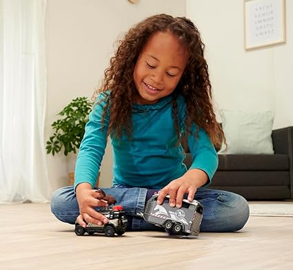 Buy Majorette Land Rover Horse Carrier | Yallatoys.com