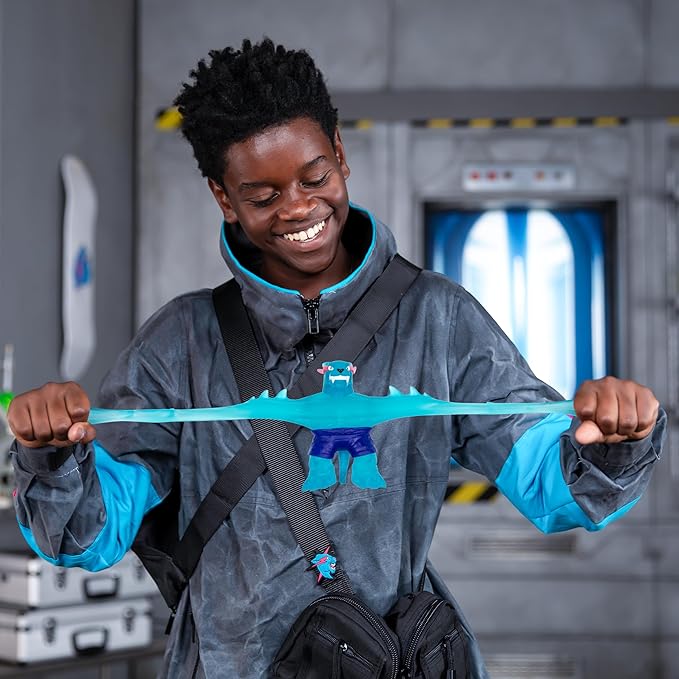 Buy MrBeast Lab W1 Stretchy Hero Iconic Panther | Yallatoys.com