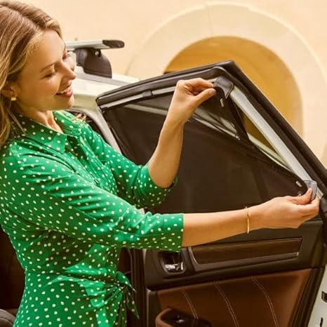 Munchkin Magnetic Stretch To Fit Sun Shade Grey