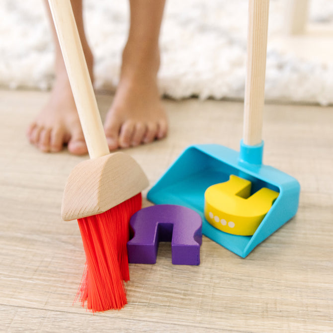 Buy Melissa & Doug Deluxe Sparkle & Shine Cleaning Play Set | Yallatoys.com