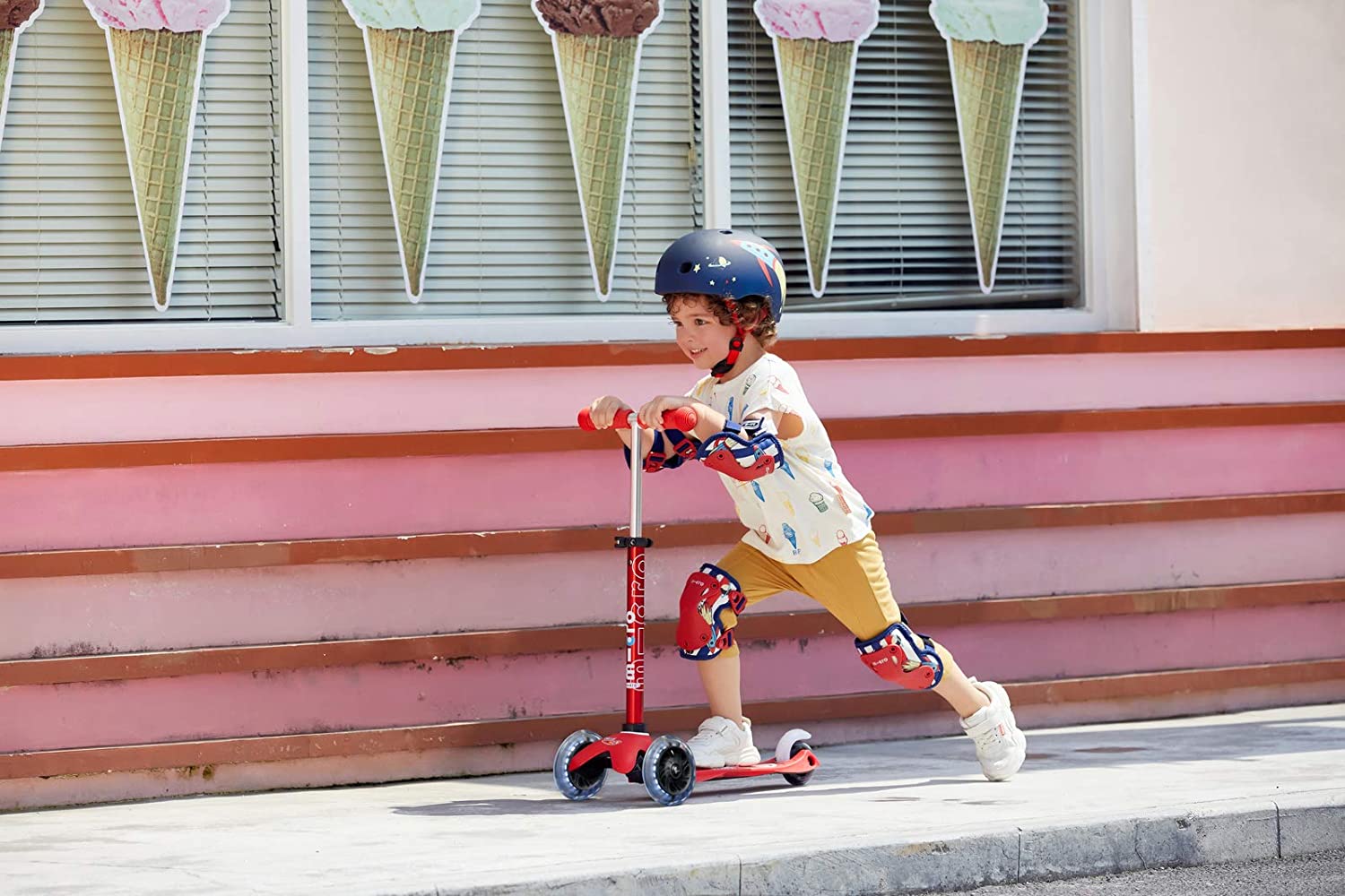 Buy Micro Mini Red Scooter With Led Wheels | Yallatoys.com