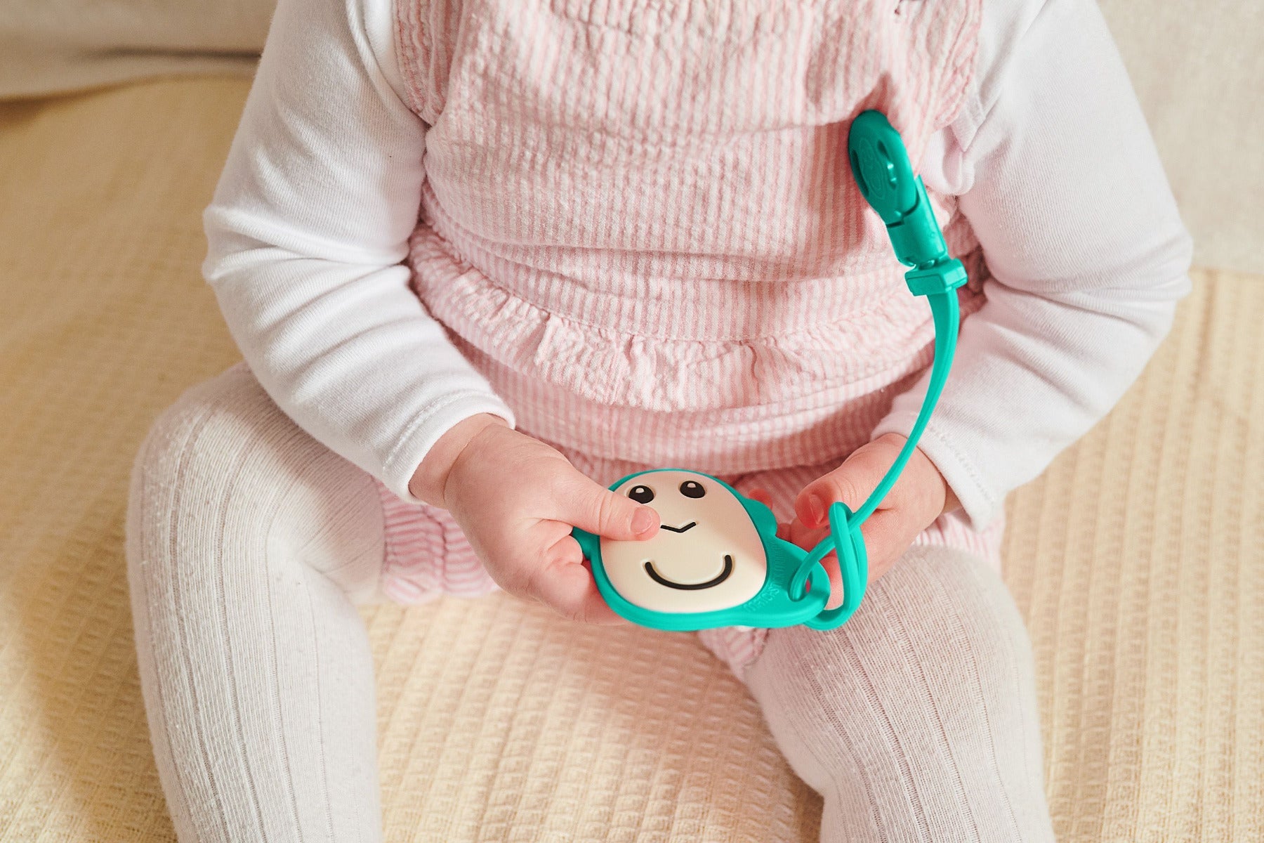 Matchstick Monkey Flat Face Teether and Soother Clip Green Matchstick Monkey Yallatoys